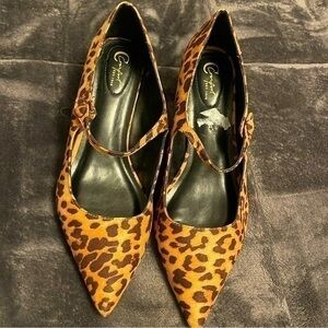 Comfort Cheetah heels size 10